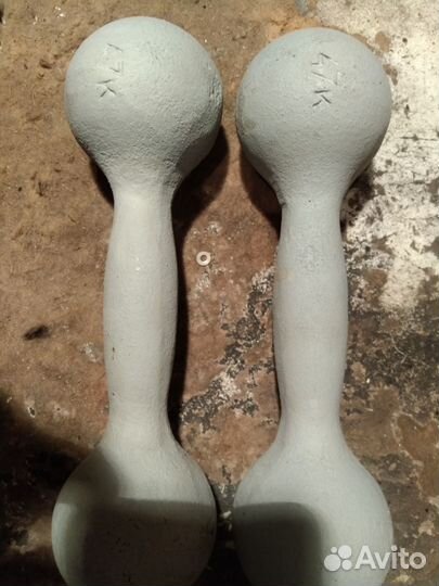 Продам гантели