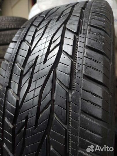 Continental ContiCrossContact LX2 215/60 R17 96T