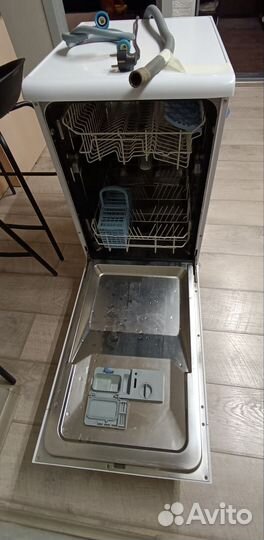 Посудомоечная машина Indesit DSG 0517, 45см