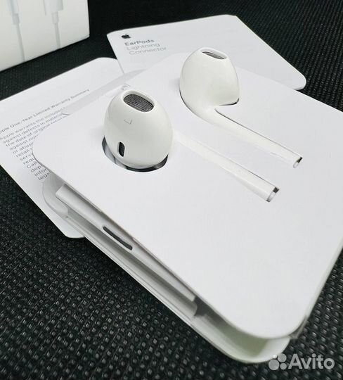 Наушники apple проводные EarPods Lightning