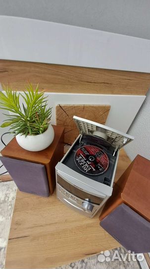 Музыкальный центр Sony