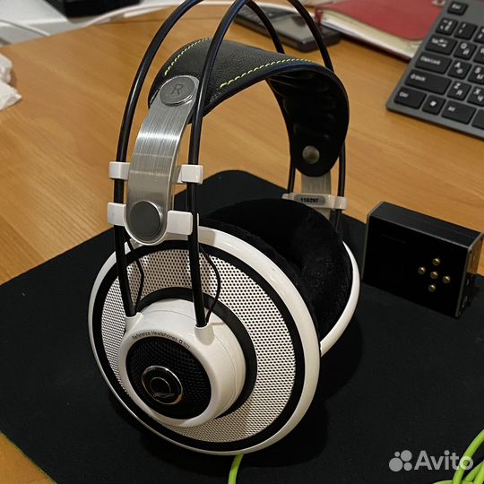 Наушники AKG Q701 white