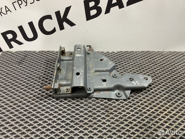 Кронштейн кабины передний левый Iveco Stralis