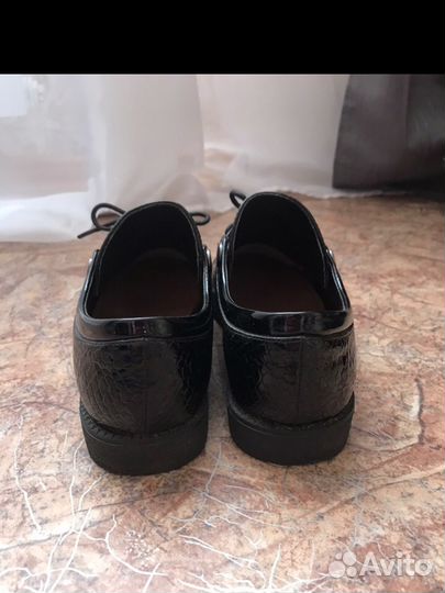 Ботинки женские