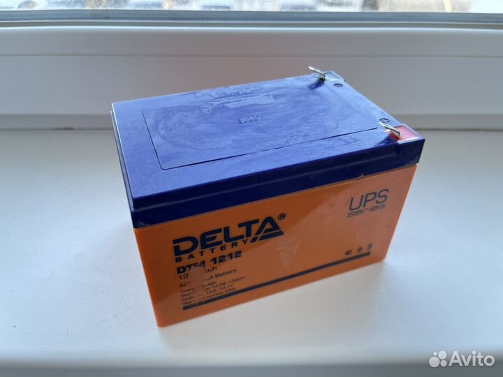 Аккумуляторная батарея Delta DTM 1212