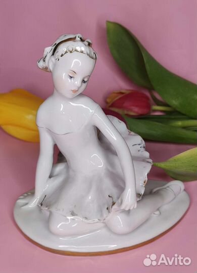 Статуэтка фарфоровая СССР юная Балерина лфз
