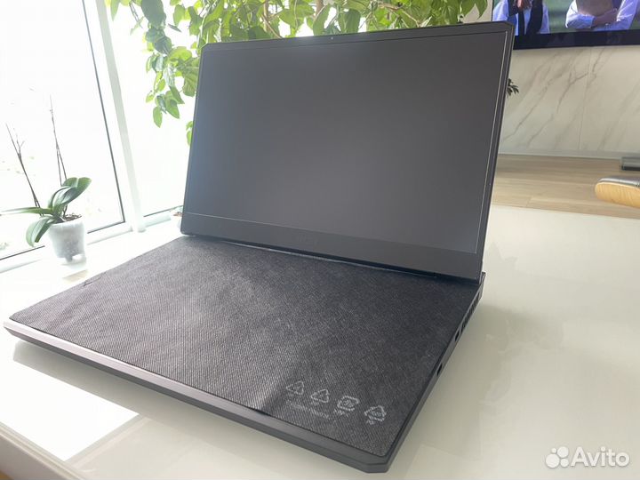 MSI vector GP77 13VG-065XRU