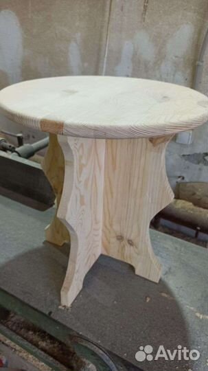 Мебель из массива натурального дерева