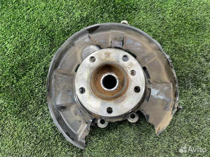 Кулак поворотный задний левый Bmw 3 F30 N47D20