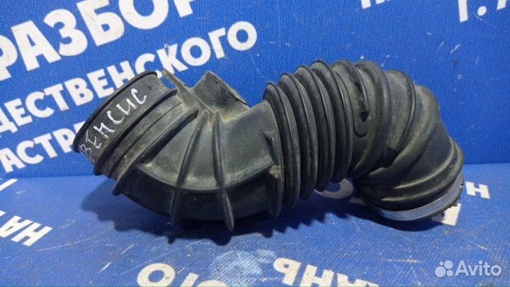 Гофра воздушного фильтра Toyota Avensis седан