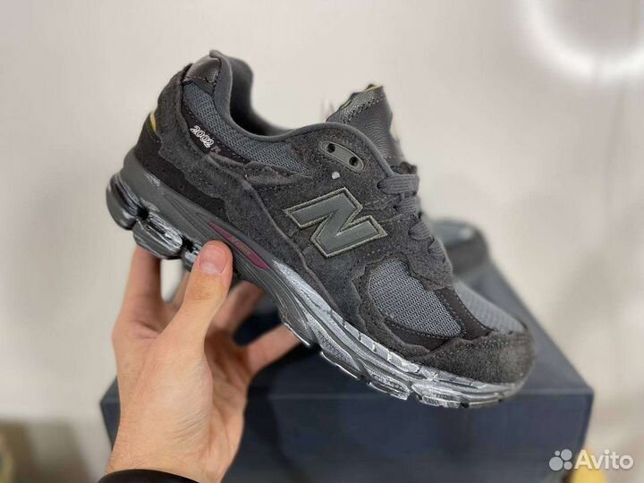 Кроссовки New Balance 2002R Новые