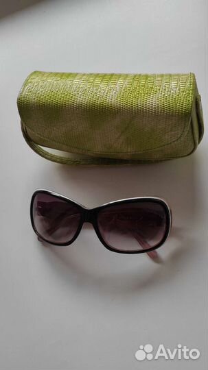 Солнцезащитные очки женские бу + чехол