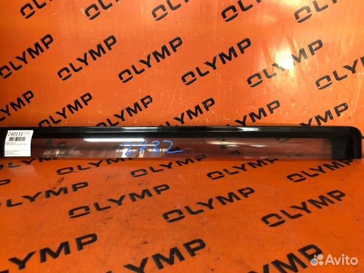 Ветровик задний левый Toyota Succeed NCP51 1NZ-FE