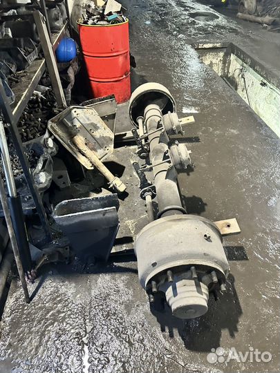 Продам ось SAF