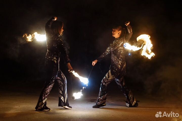 Фаер (огненное) шоу на свадьбу,выпускной,юбилей
