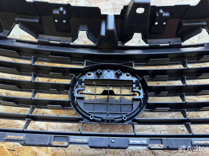 Решетка радиатора Lexus ES 2015 - 2017 5311133450