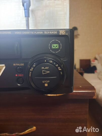 Видеомагнитофон sony