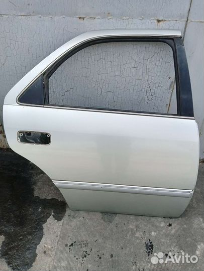 Дверь правая задняя Камри грация рестайлинг