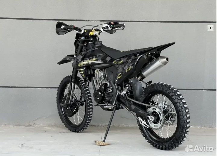 Fidelis Et Fortis S1
