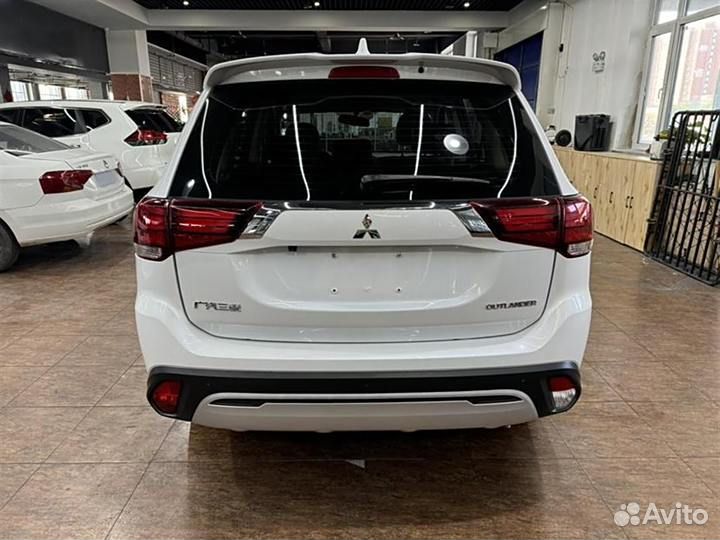 Mitsubishi Outlander 2.4 CVT, 2020, 35 000 км