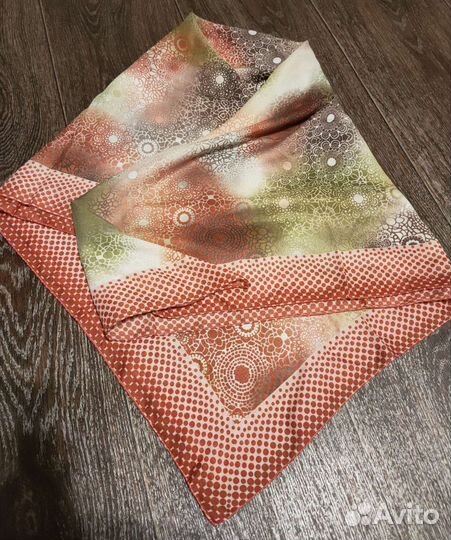 Платки, палантины