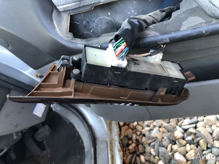 Панель управления Nissan cefiro a33