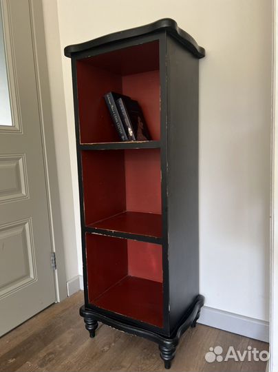 Шкафчик для книг