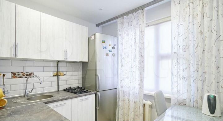 3-к. квартира, 54 м², 3/5 эт.