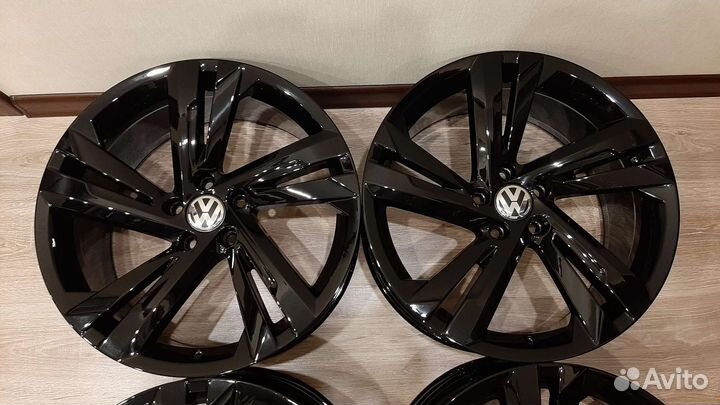 Оригинальные диски Volkswagen Tiguan R19 Чехия