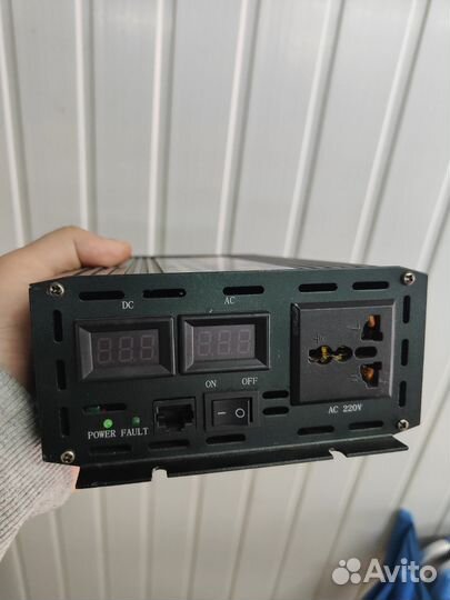 Инвертор 12 220v 3000w чистый синус У