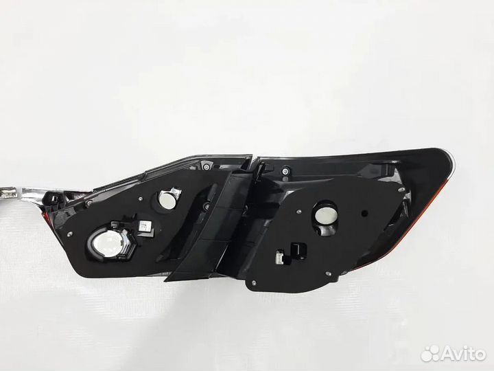 Camry 55 Стоп сигналы штатные заводские H8KH8