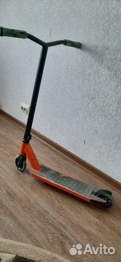 Трюковой самокат tech team