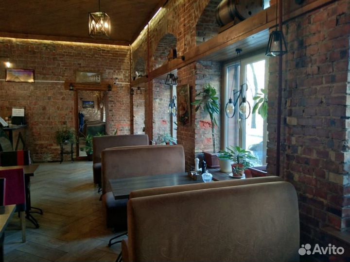 Кафе-ресторан в центре города, готовый бизнес