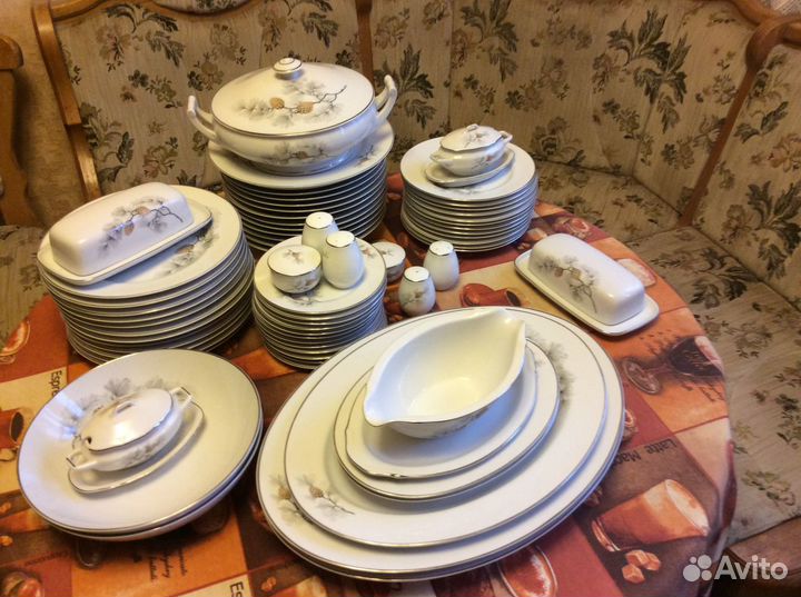 Японский столовый сервиз на 12 персон