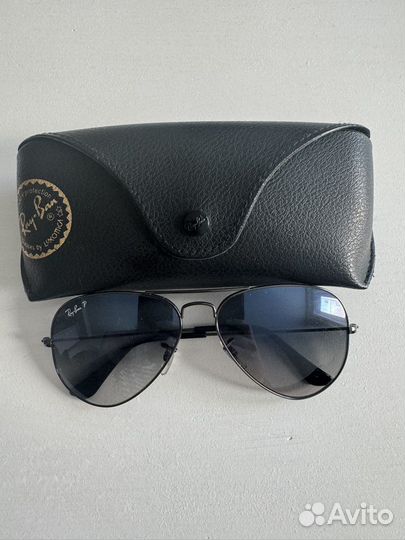 Солнцезащитные очки Ray Ban