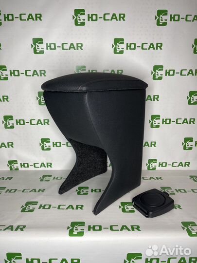 Подлокотник Honda Crossroad (2007-2010) Бардачок
