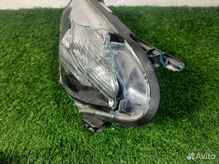 Фара левая на Nissan Qashqai J10