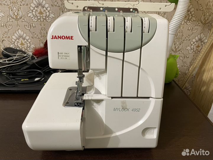 Оверлок janome