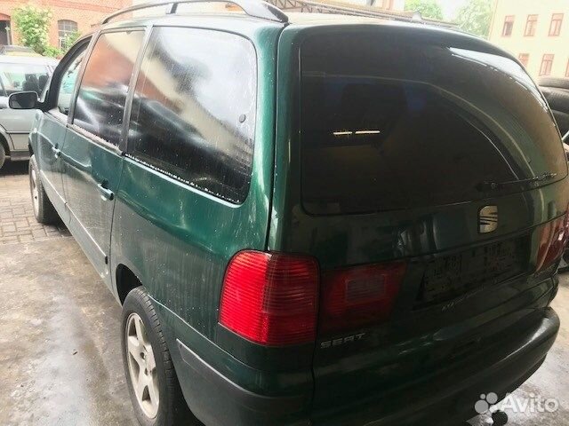 Разбор на запчасти Seat Alhambra 2000-2010