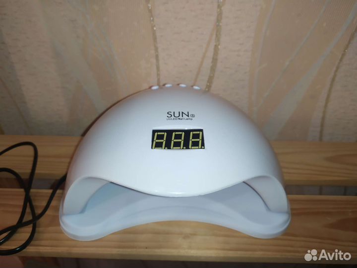 Лампа для сушки гель лака