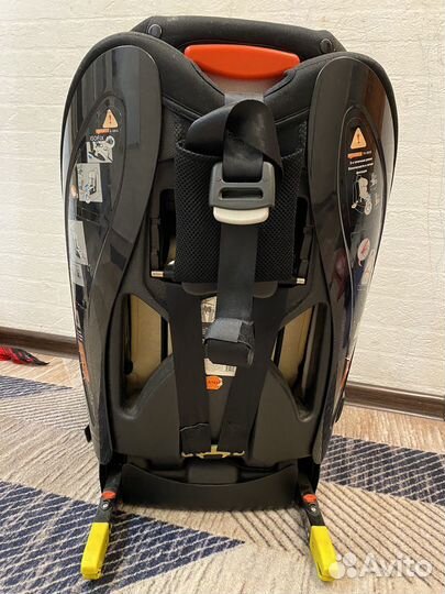 Автокресло от 9кг до 18