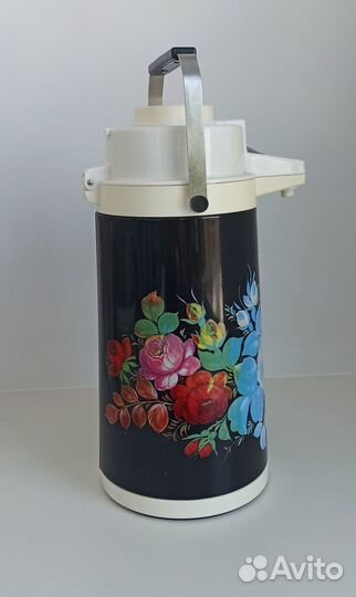 Термос с помпой 2,2л