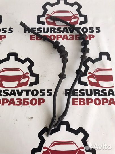 Шланг тормозной передний Audi A4 B8 2.0T cdnc 2009