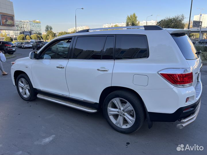 Toyota Highlander 3.5 AT, 2011, 144 847 км