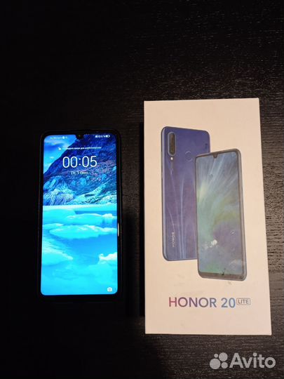 Телефон honor 20 lite