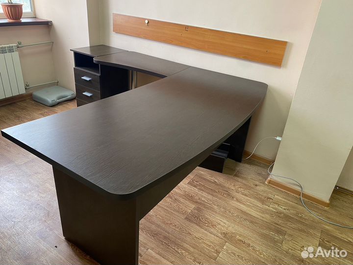 Офисная мебель