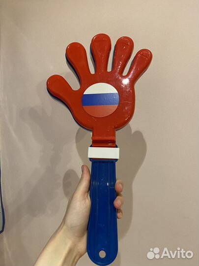 Трещотка рука Триколор гигантская