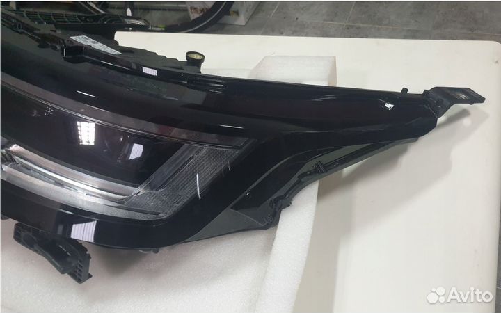 Range rover L460 левая фара