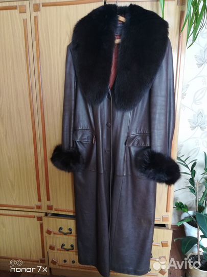 Кожаный плащ женский 50 52