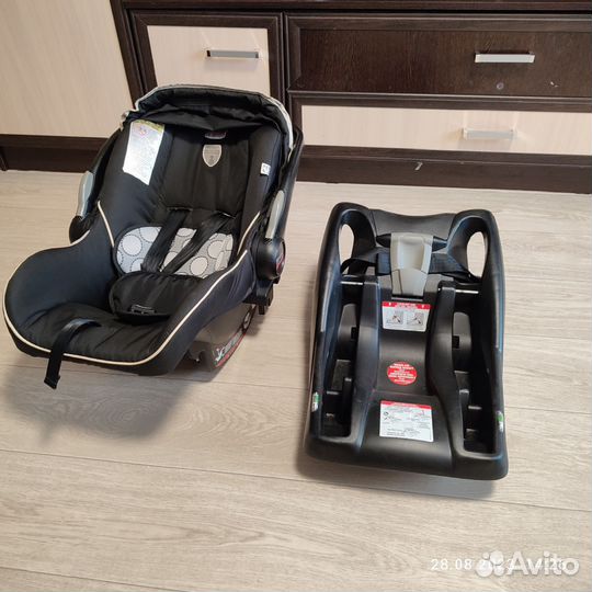Автолюлька britax romer baby safe с базой Isofix